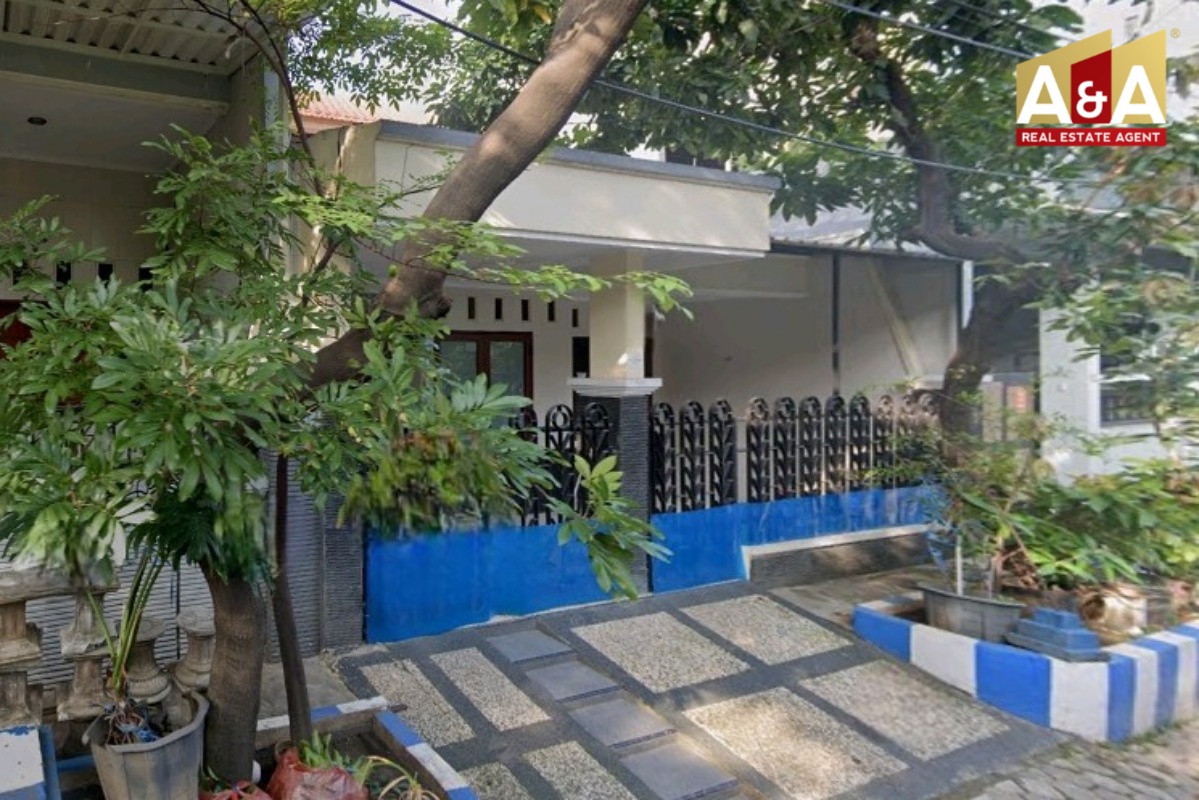 Dijual Rumah Nyaman di Kawasan Wisma Tropodo Waru Sidoarjo - Image 1