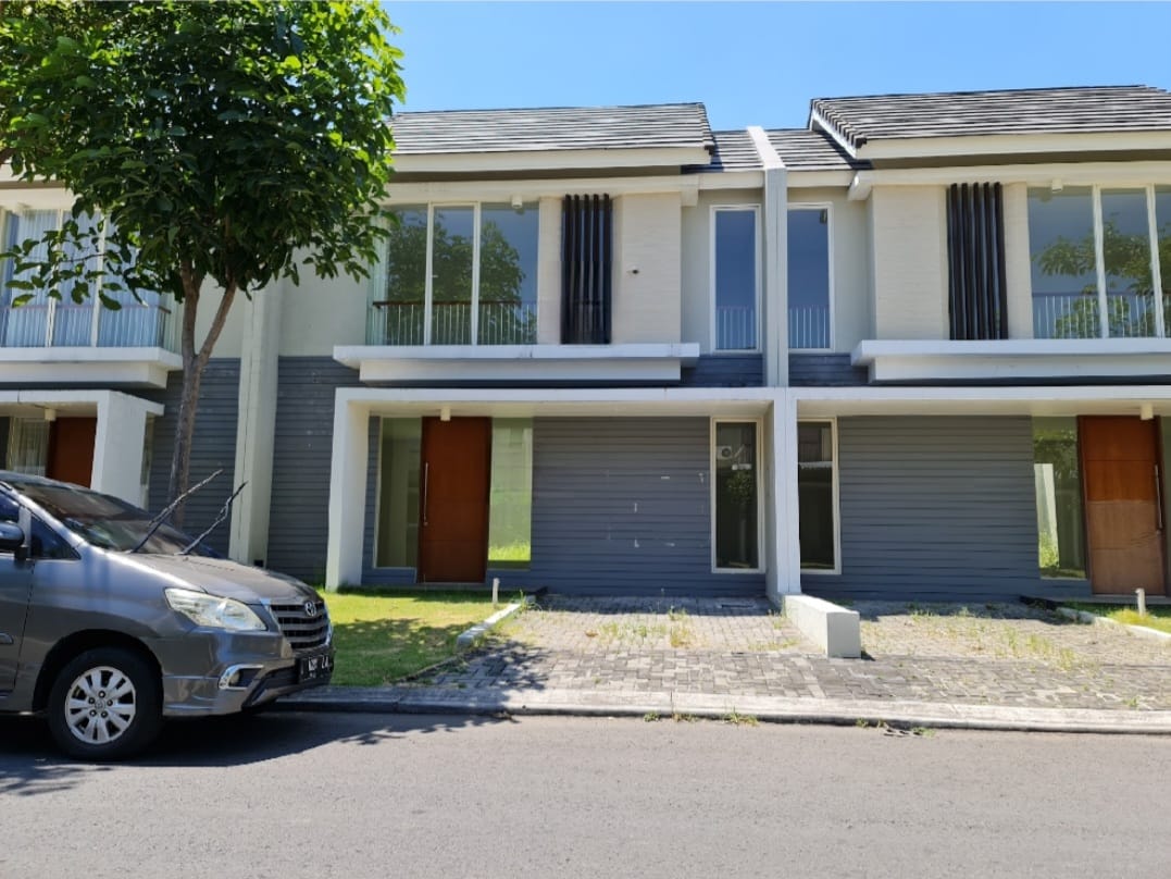 Dijual Murah Rumah di Northwest Park Citraland Utara Surabaya Barat - Image 1
