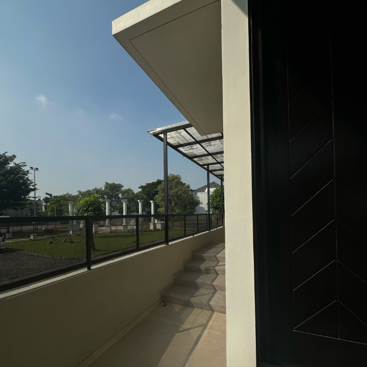 Dijual Rumah Nyaman Strategis Wisata Bukit Mas Surabaya Barat - Thumbnail 2