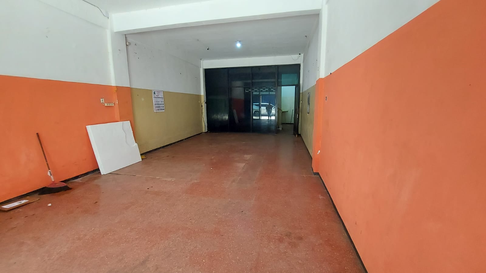 Dijual/ Disewakan Ruko Strategis RMI Surabaya Timur - Image 1