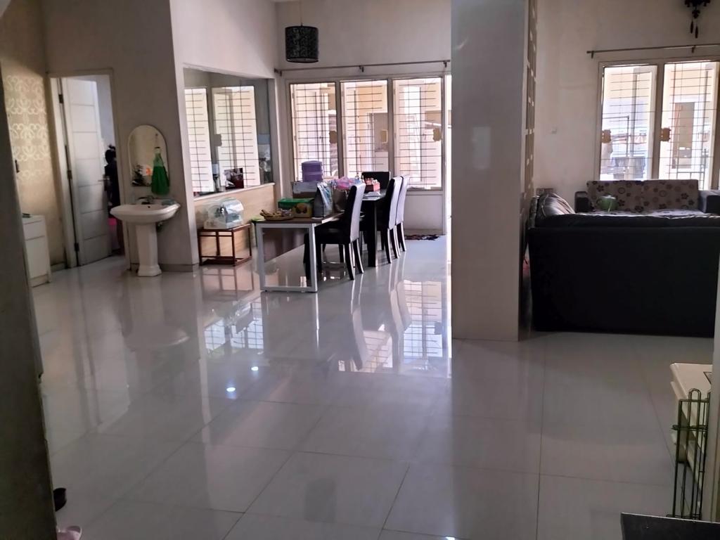 JUAL RUMAH DHARMAHUSADAA INDAH BARAT SURABAYA - Image 1