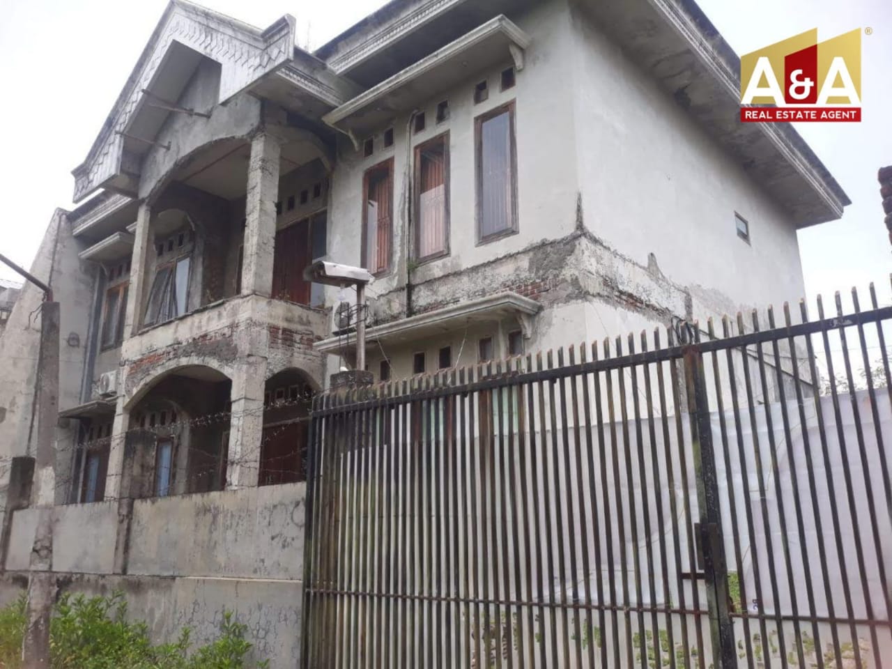 DIJUAL RUMAH HITUNG TANAH STRATEGIS LIDAH WETAN SURABAYA BARAT - Image 1