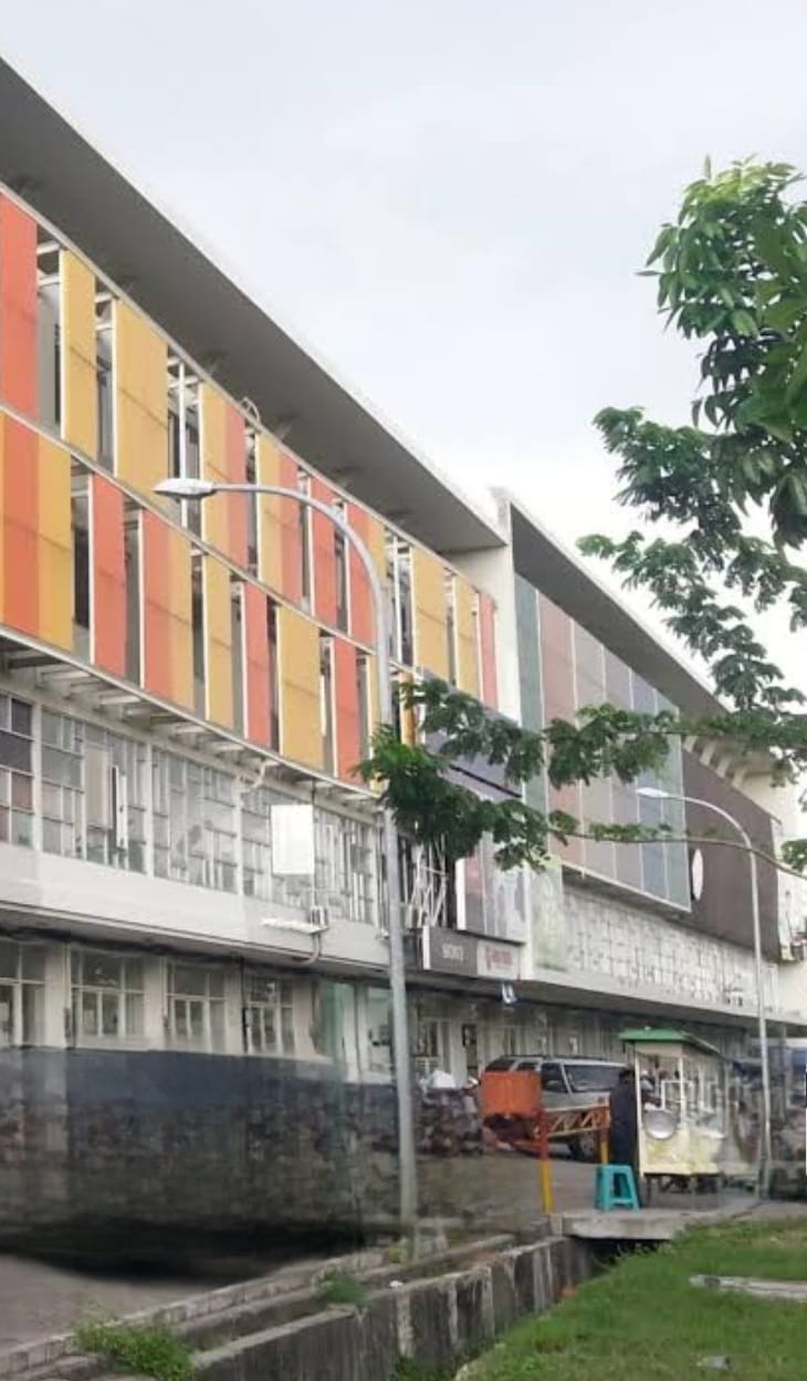 SEWA Ruko Surabaya Timur Raya Ir.Sukarno (MERR) Kompleks Icon 21 4 lantai - Image 1