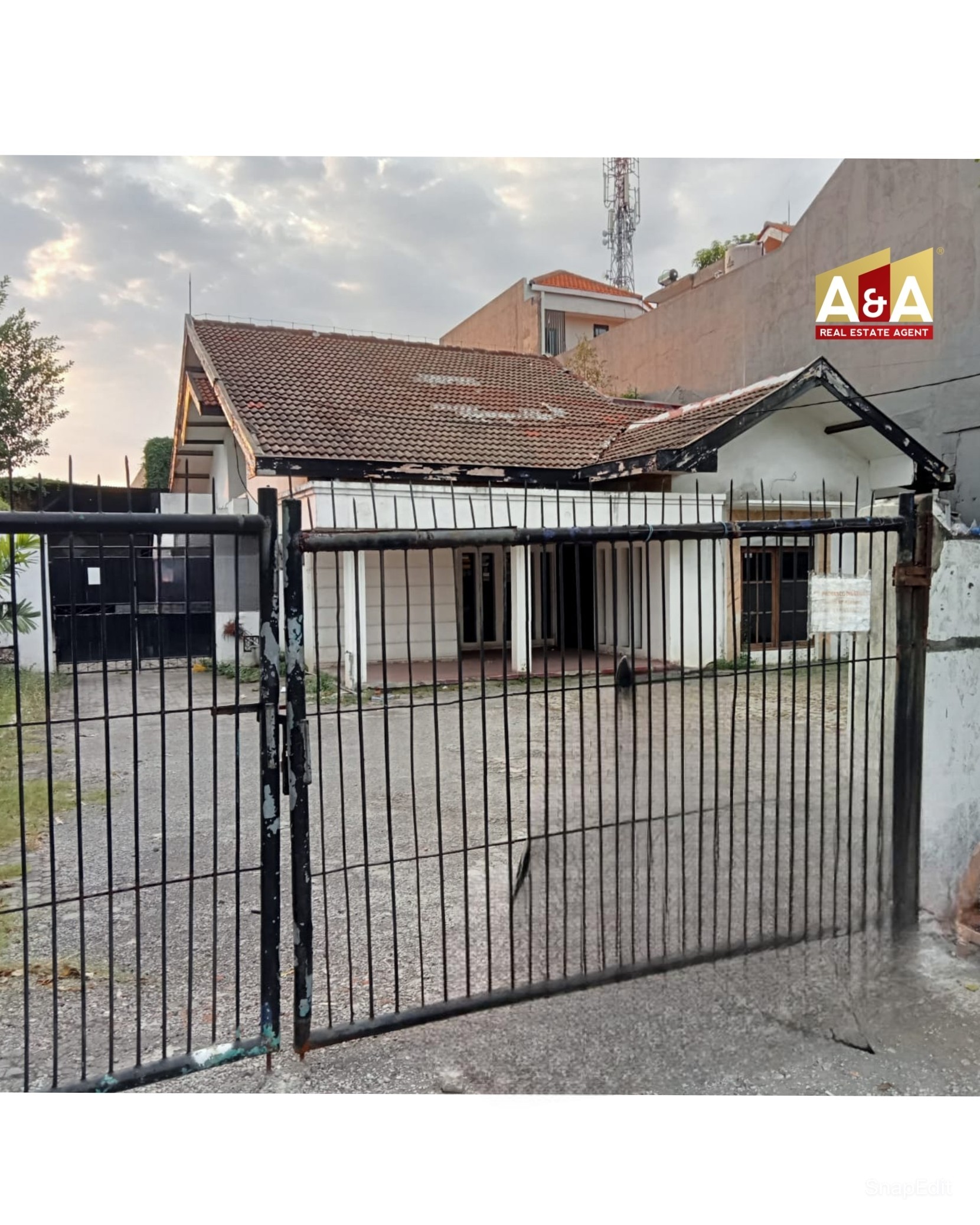 Disewakan rumah komersial area Jemursari Surabaya Selatan - Image 1