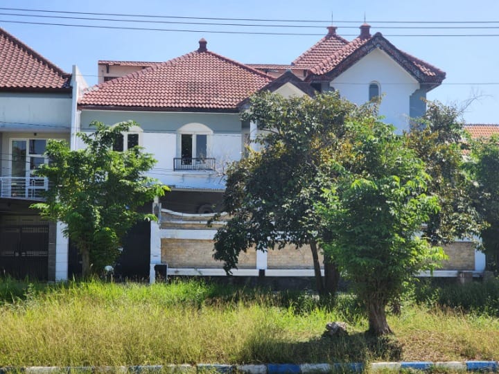 Dijual Rumah Pinus Asri Boulevard Lembah Harapan Surabaya Barat - Image 1