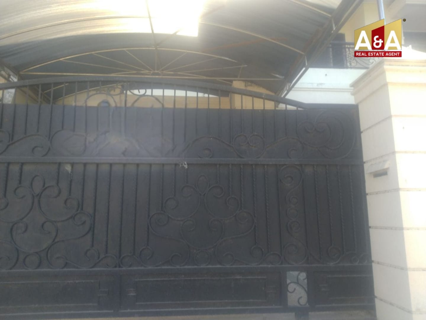 Disewakan Rumah Terawat Siap Huni Pucang Adi SBY Timur - Image 1