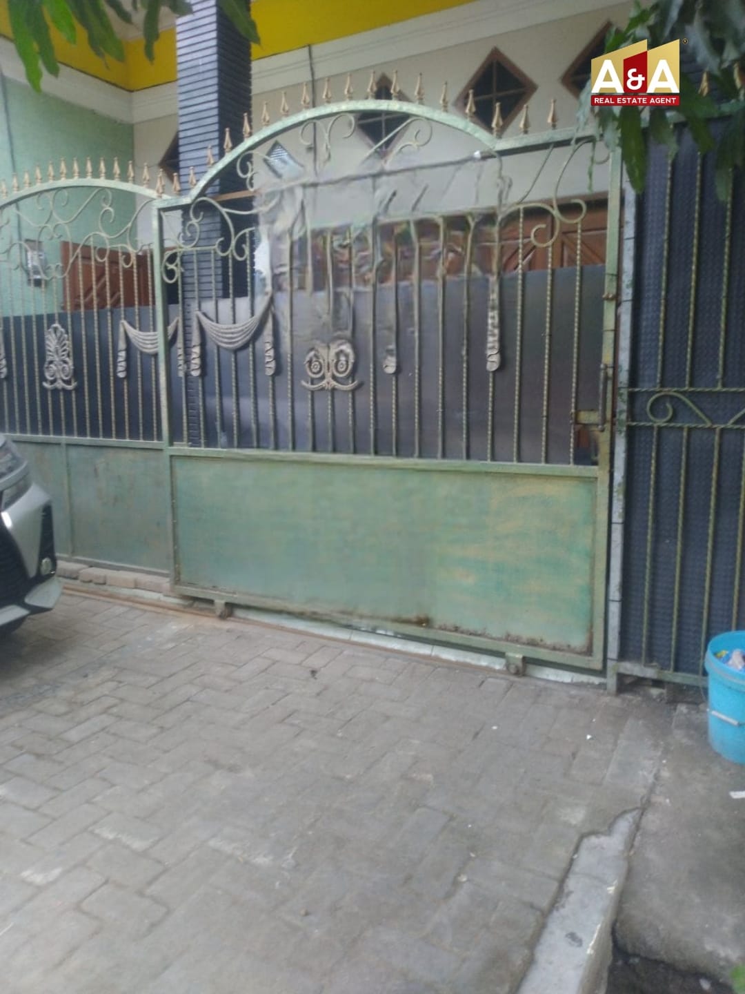 Dijual Rumah Nyaman Karah Agung SBY Selatan - Image 1