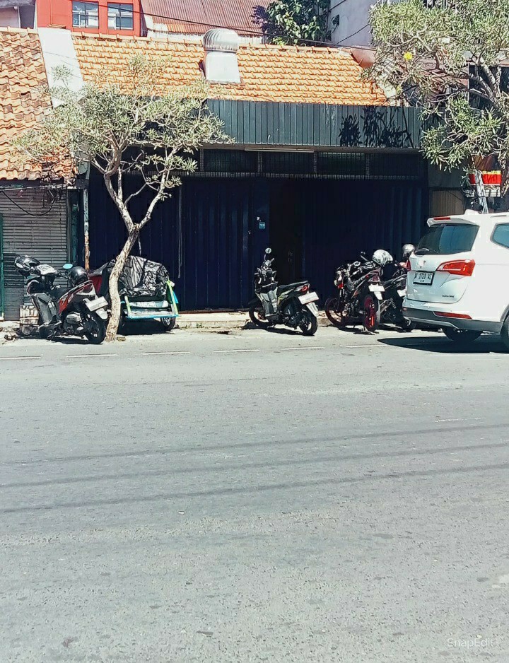 Disewakan Toko & Gudang Strategis di Jagalan Wilayah Surabaya Utara - Image 1