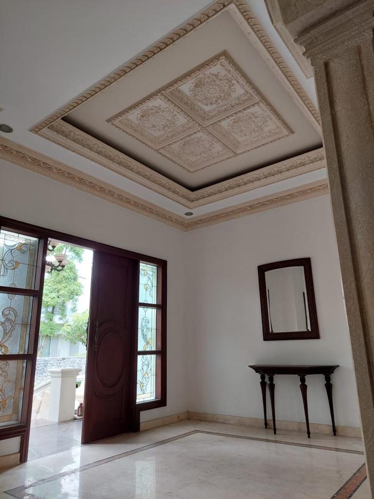 Dijual Rumah Mewah Classic Citraland Selat Golf Surabaya Barat - Thumbnail 3