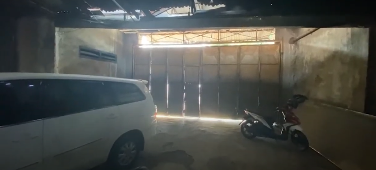 Dijual/Disewakan Rumah Usaha Raya Yos Sudarso Jombang - Thumbnail 4