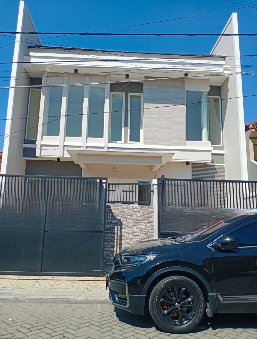 Dijual rumah di surabaya timur - Image 1