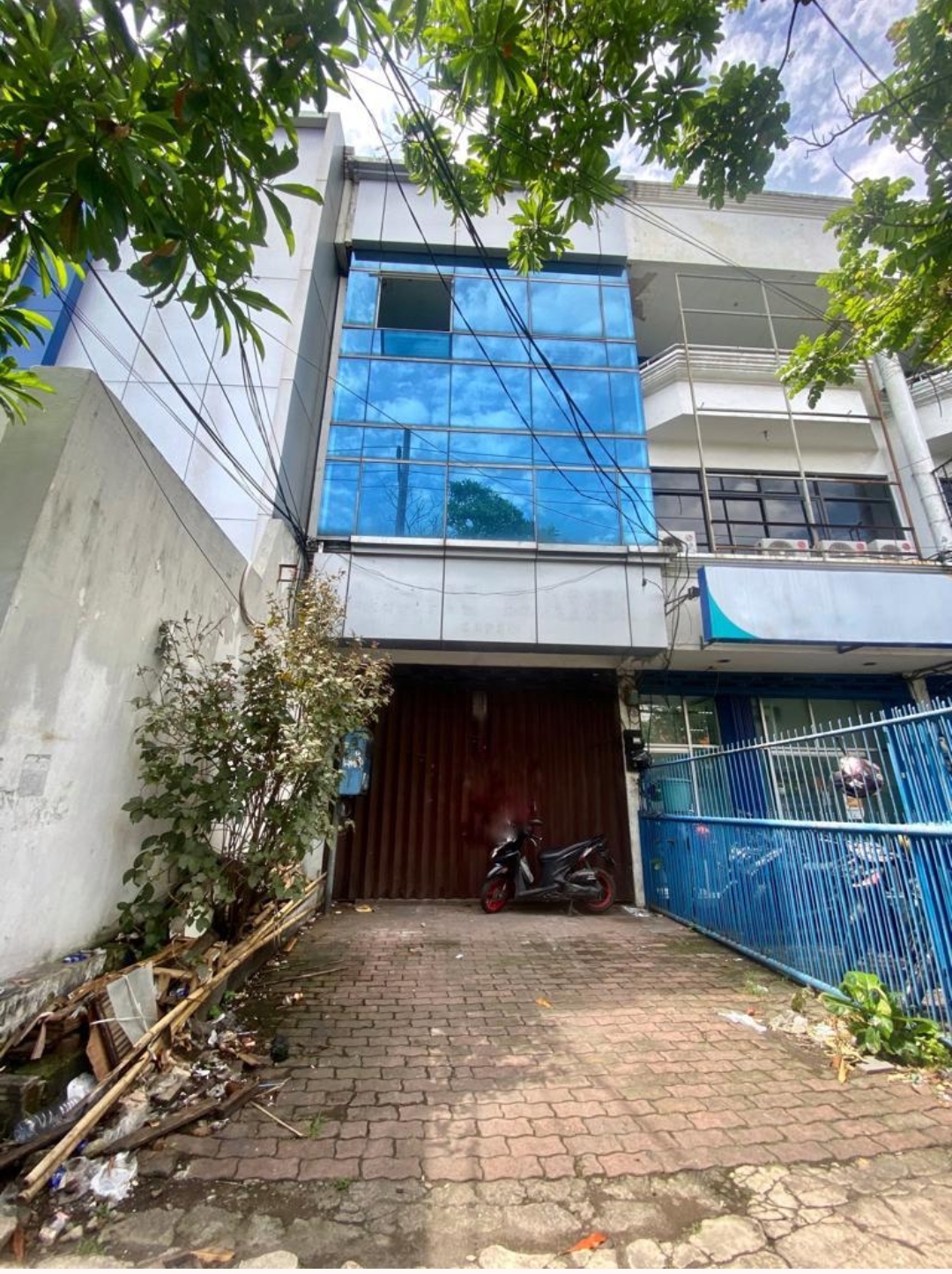 Disewakan ruko di surabaya timur - Image 1