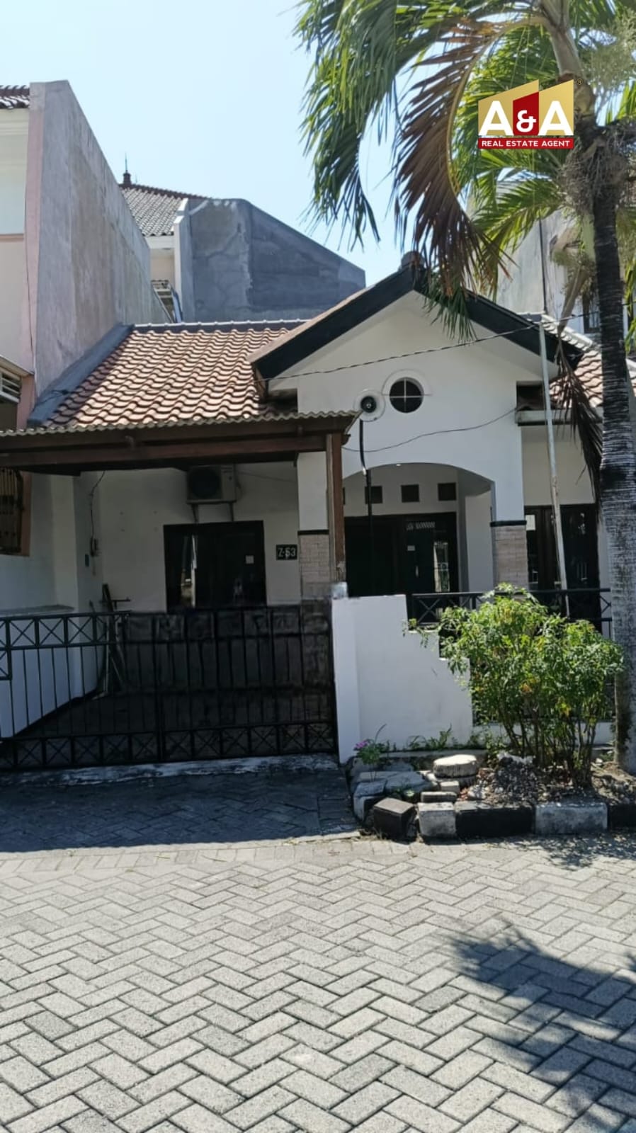 Disewakan Rumah Minimalis Babatan Pratama SBY Barat - Image 1