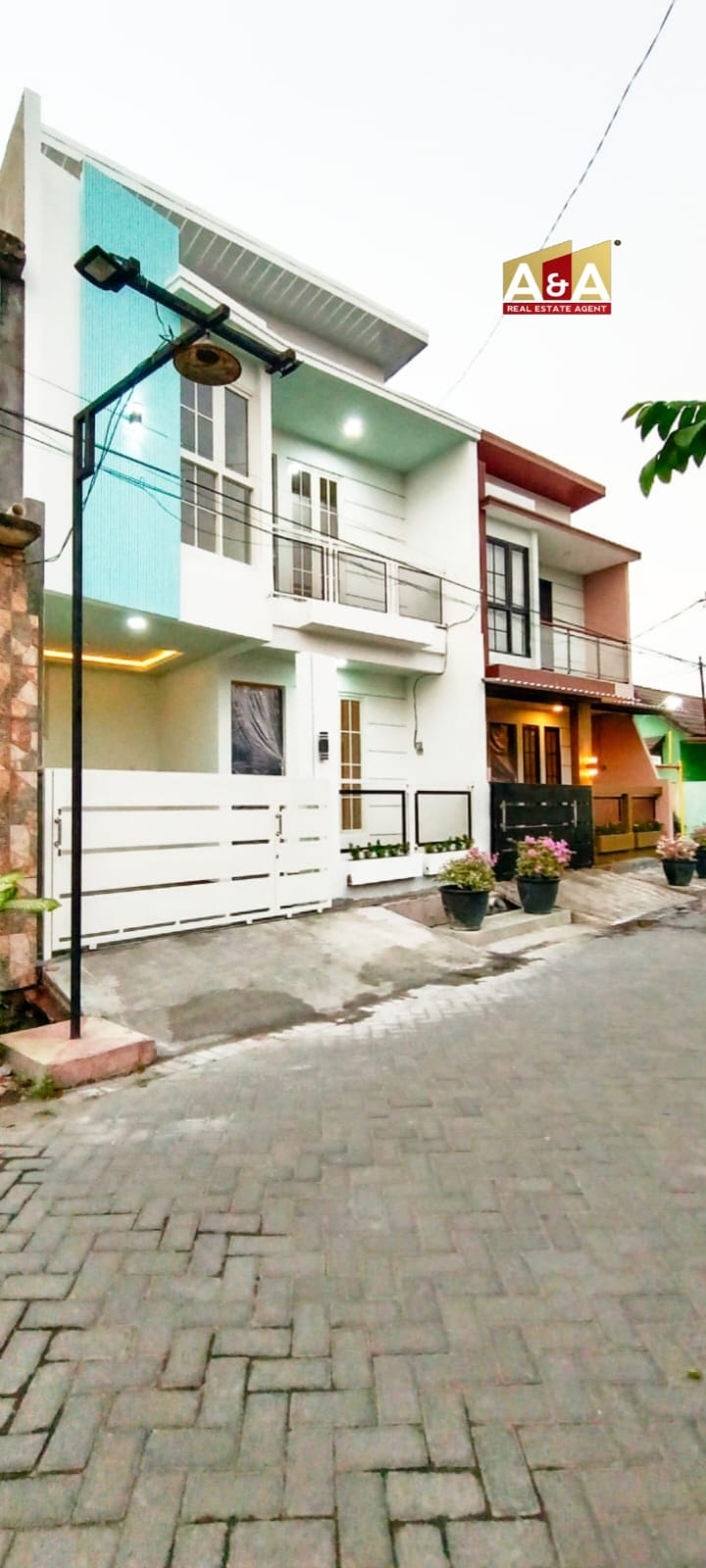 Dijual Rumah Modern Minimalis Perum Menganti SBY Barat - Image 1