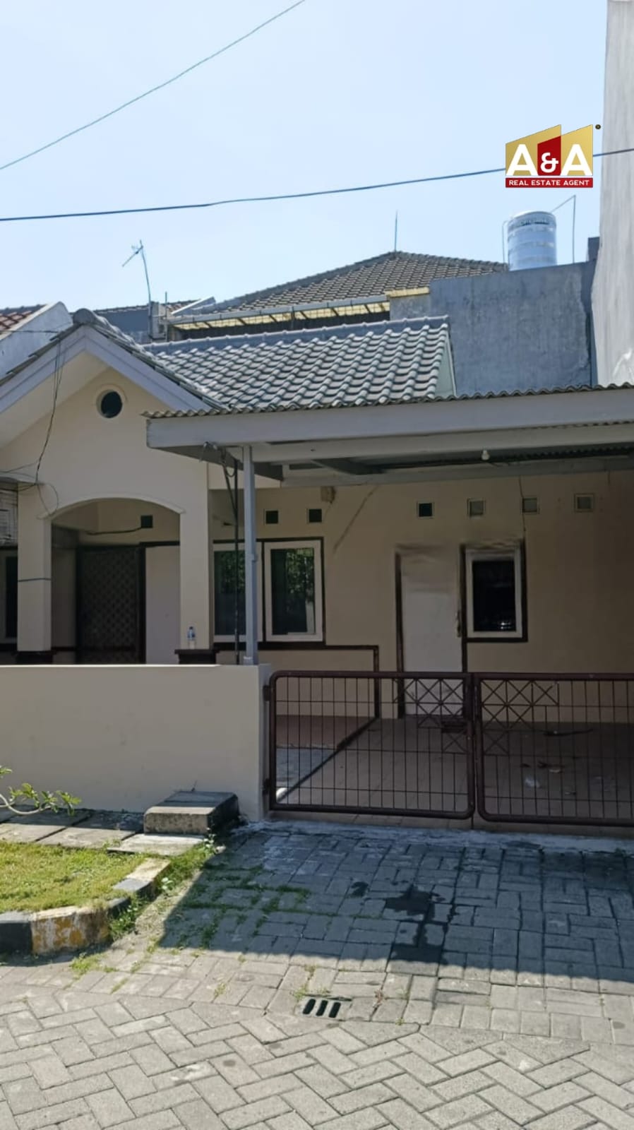 Disewakan Rumah Minimalis dan Terawat di Babatan Pratama Surabaya Barat - Image 1