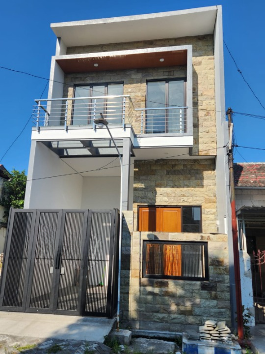 Dijual Rumah Nyaman Strategis Pucang Indah Sidoarjo - Image 1