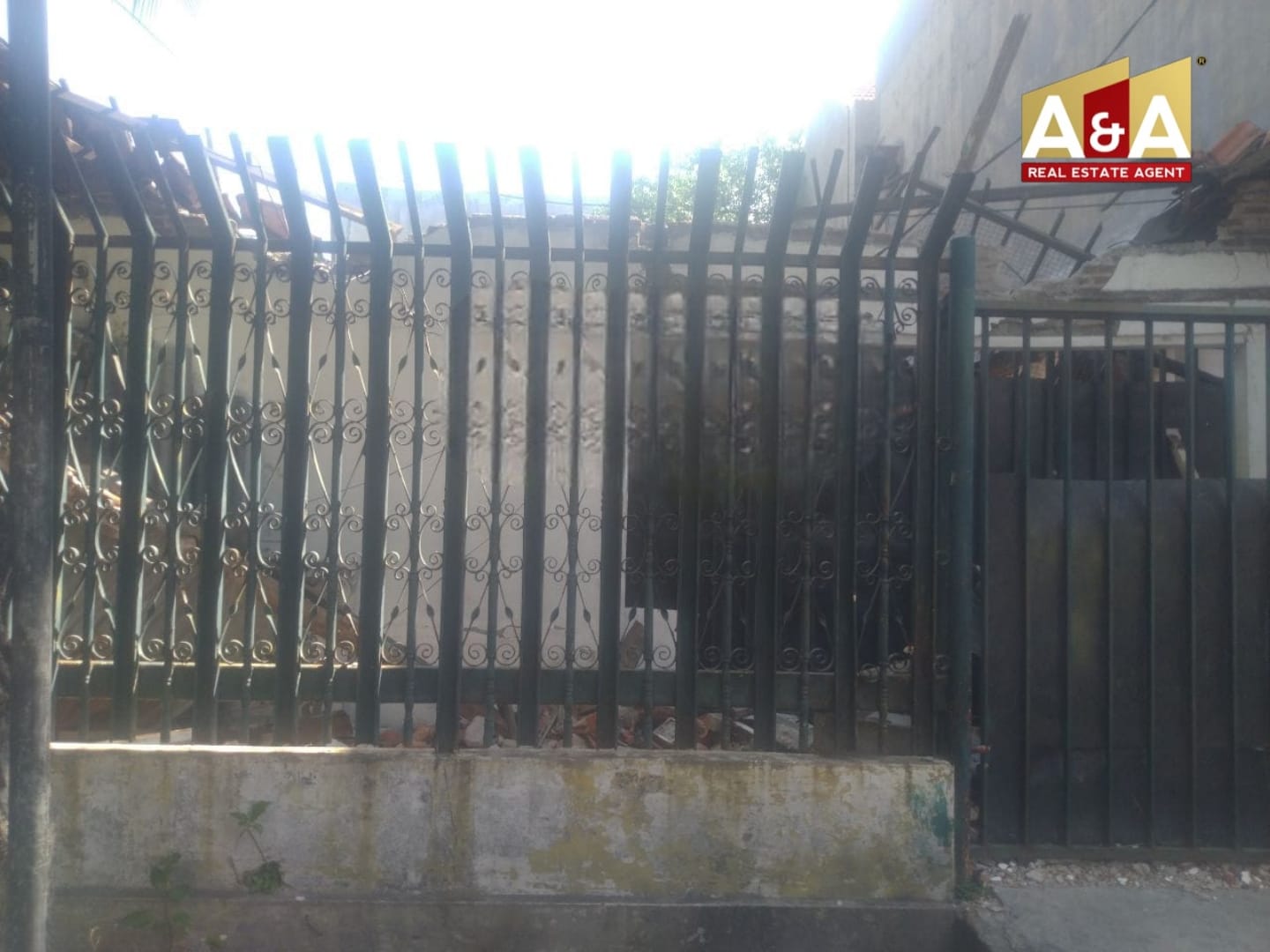 Dijual Rumah Strategis Gubeng Kertajaya SBY Timur - Image 1