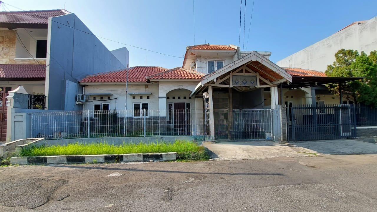 JUAL RUMAH NGINDEN INTAN BARAT SURABAYA - Image 1