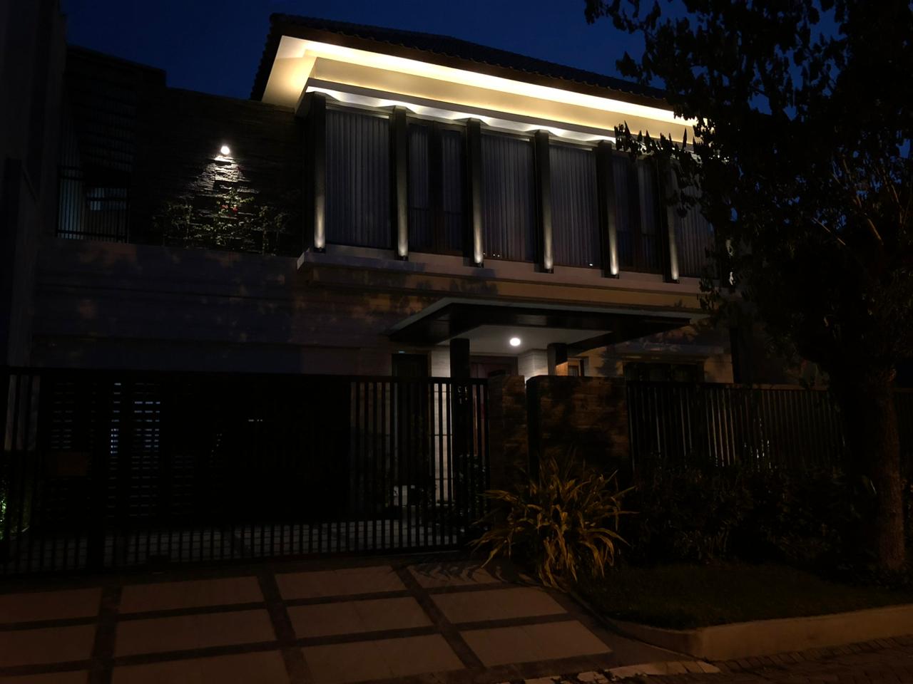 Rumah Pakuwon City Surabaya Timur - Image 1