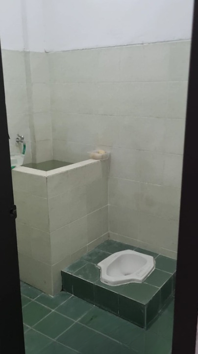 Disewakan Ruko Komersial 2,5 Lantai di Taman International Citraland Surabaya Barat - Thumbnail 3