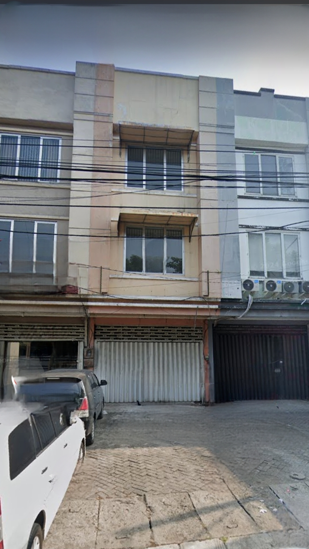 Dijual / Disewakan ruko di surabaya barat - Image 1