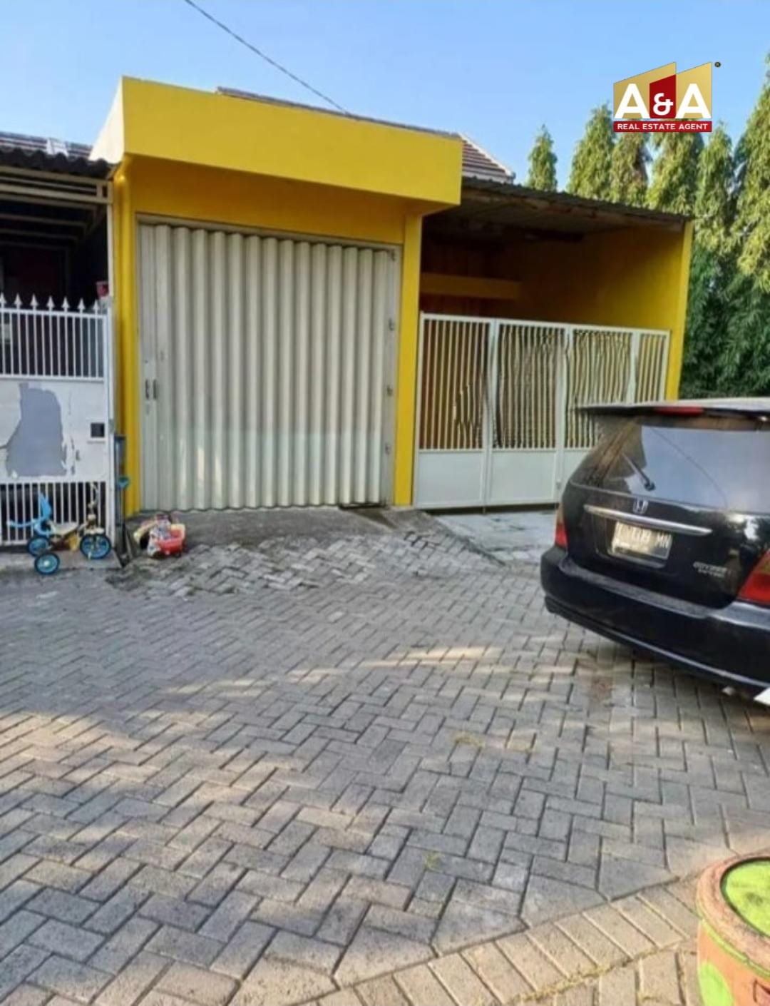 Dijual Rumah Asri Perum Swan Menganti Park SBY Barat - Image 1
