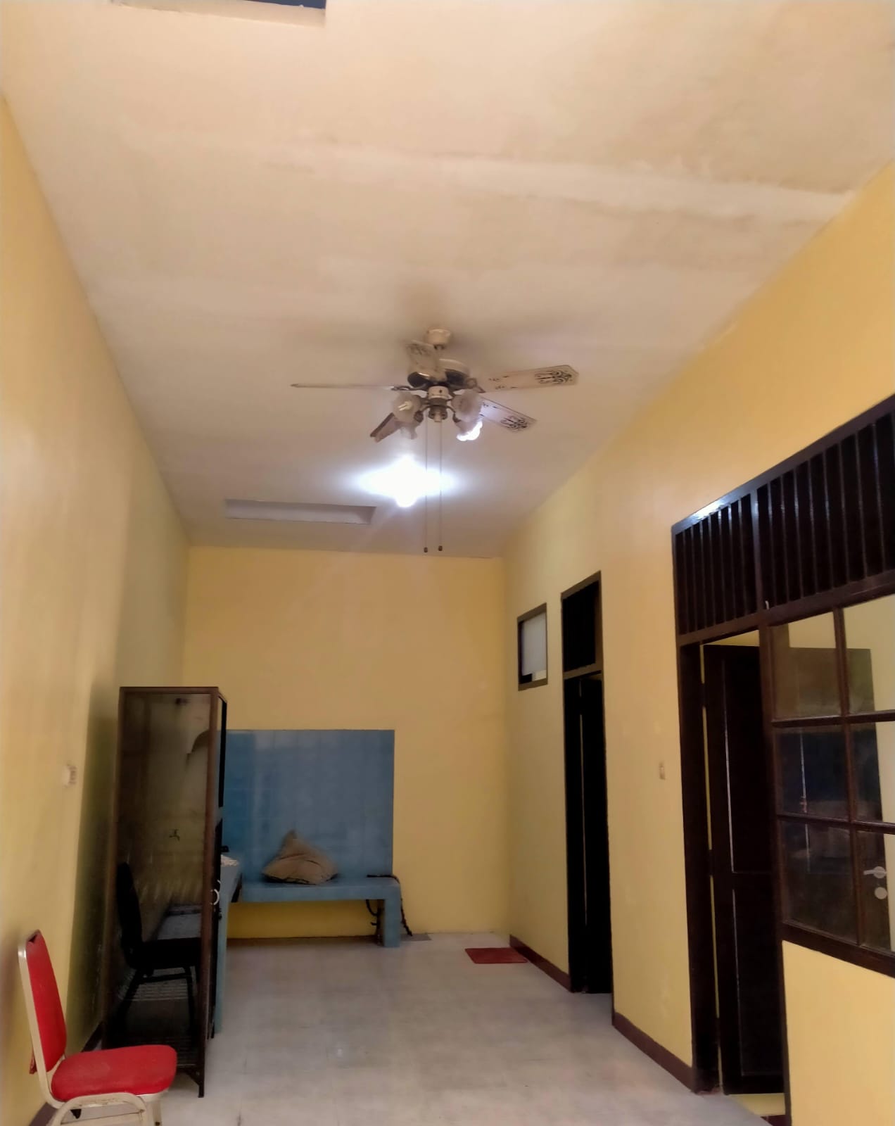 Dijual Rumah Luas Strategis Raya Tengger Surabaya Barat - Thumbnail 4