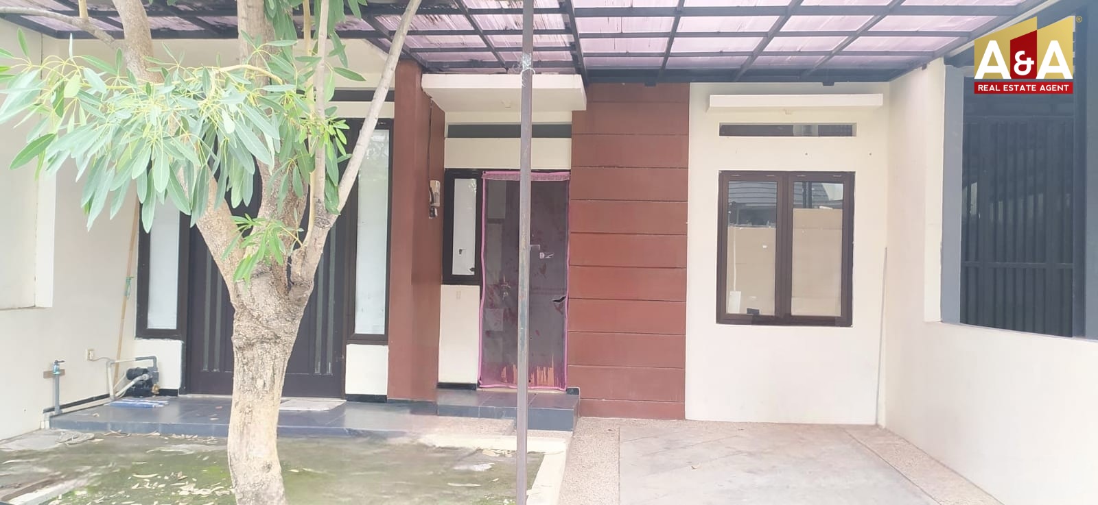 Disewakan Rumah Siap Huni Perum Sarmada Ketintang Surabaya Selatan - Image 1