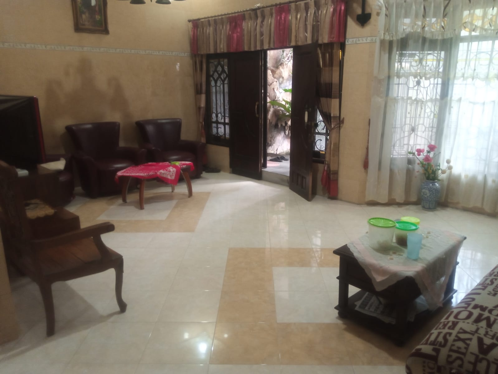 Dijual Rumah Bagus Strategis di Tengger Kandangan Surabaya Barat - Image 1