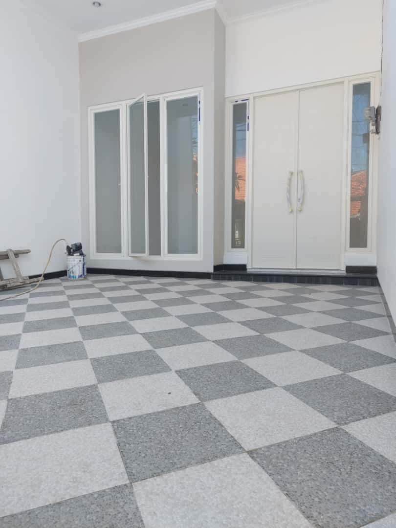 Dijual Rumah Mewah Strategis di Mulyosari Utara Wilayah Surabaya Timur - Thumbnail 2