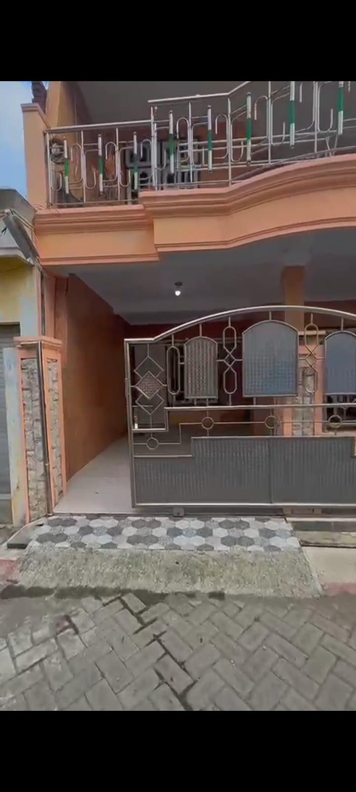 Dijual Rumah Strategis Tengger Kandangan Surabaya Barat - Image 1