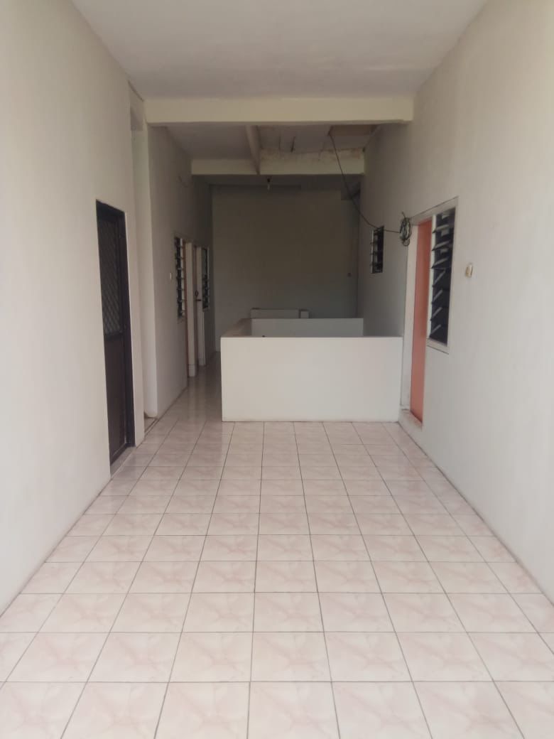 Dijual Rumah Besar Strategis di Manukan Lor Surabaya Barat - Thumbnail 4