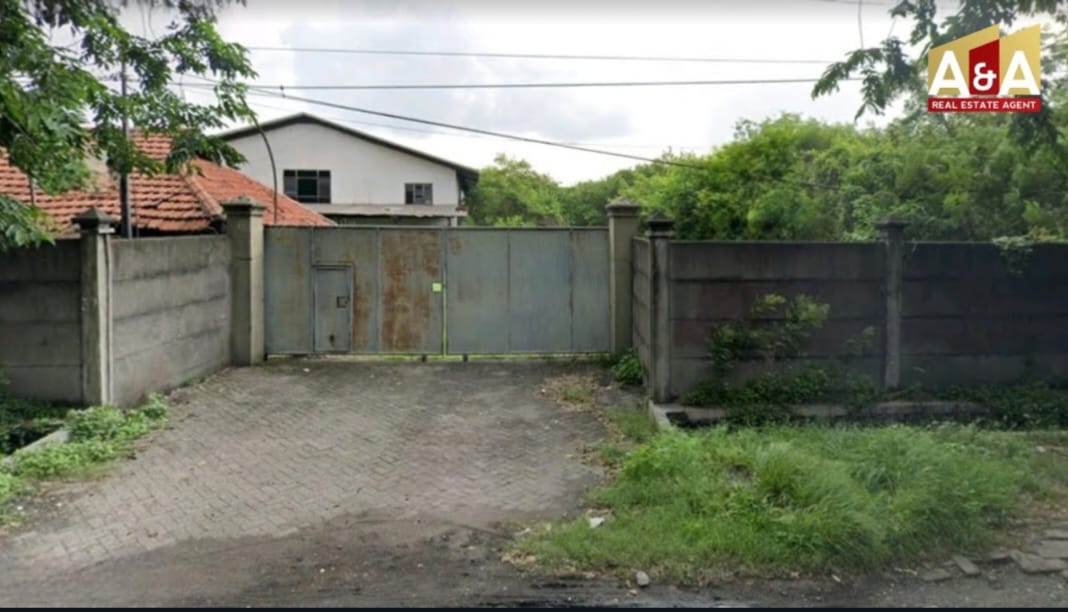 Dijual Tanah Bonus Bangunan Murah Strategis di Daerah Surabaya Barat - Image 1