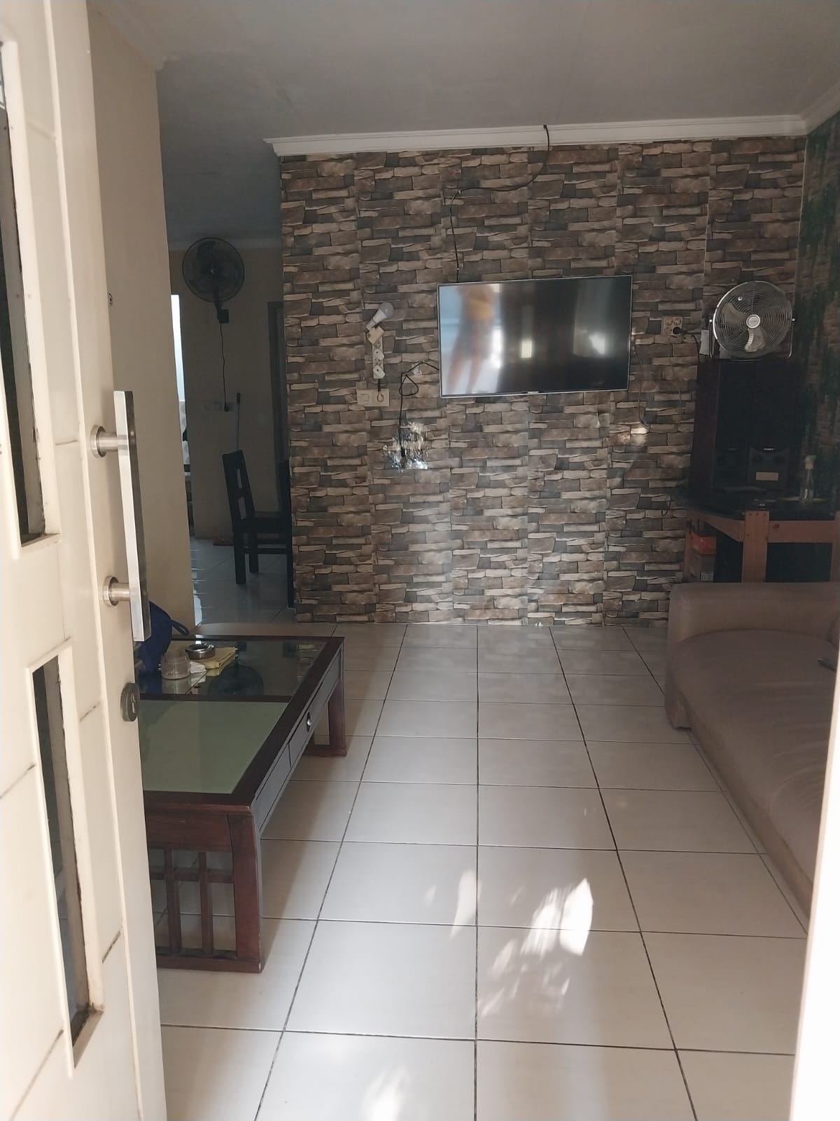 Dijual Rumah Nyaman di Gading Indah Utara Wilayah Surabaya Utara - Thumbnail 4