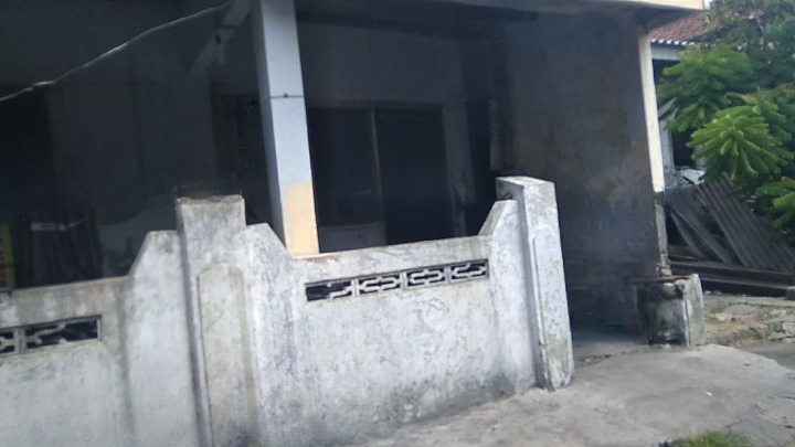 Dijual Rumah Luas Strategis di Manukan Lor Wilayah Surabaya Barat - Image 1