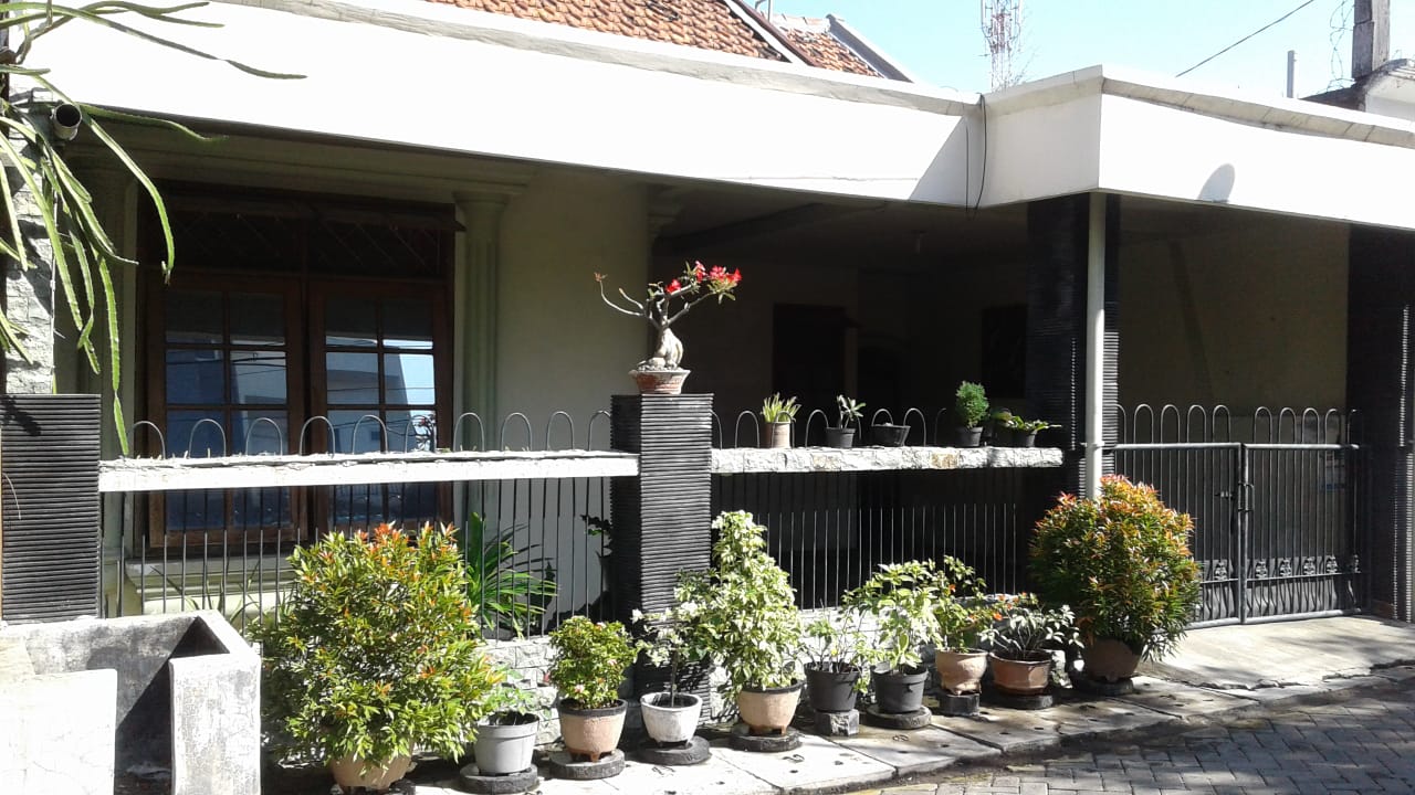 Dijual Rumah Nyaman Strategis di Semampir Tengah Wilayah Surabaya Utara - Image 1