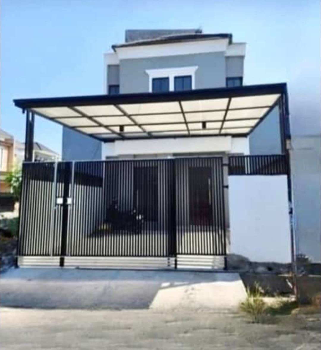 Dijual Rumah Bagus Strategis di Wilayah Kuwukan Lapangan Surabaya Barat - Image 1