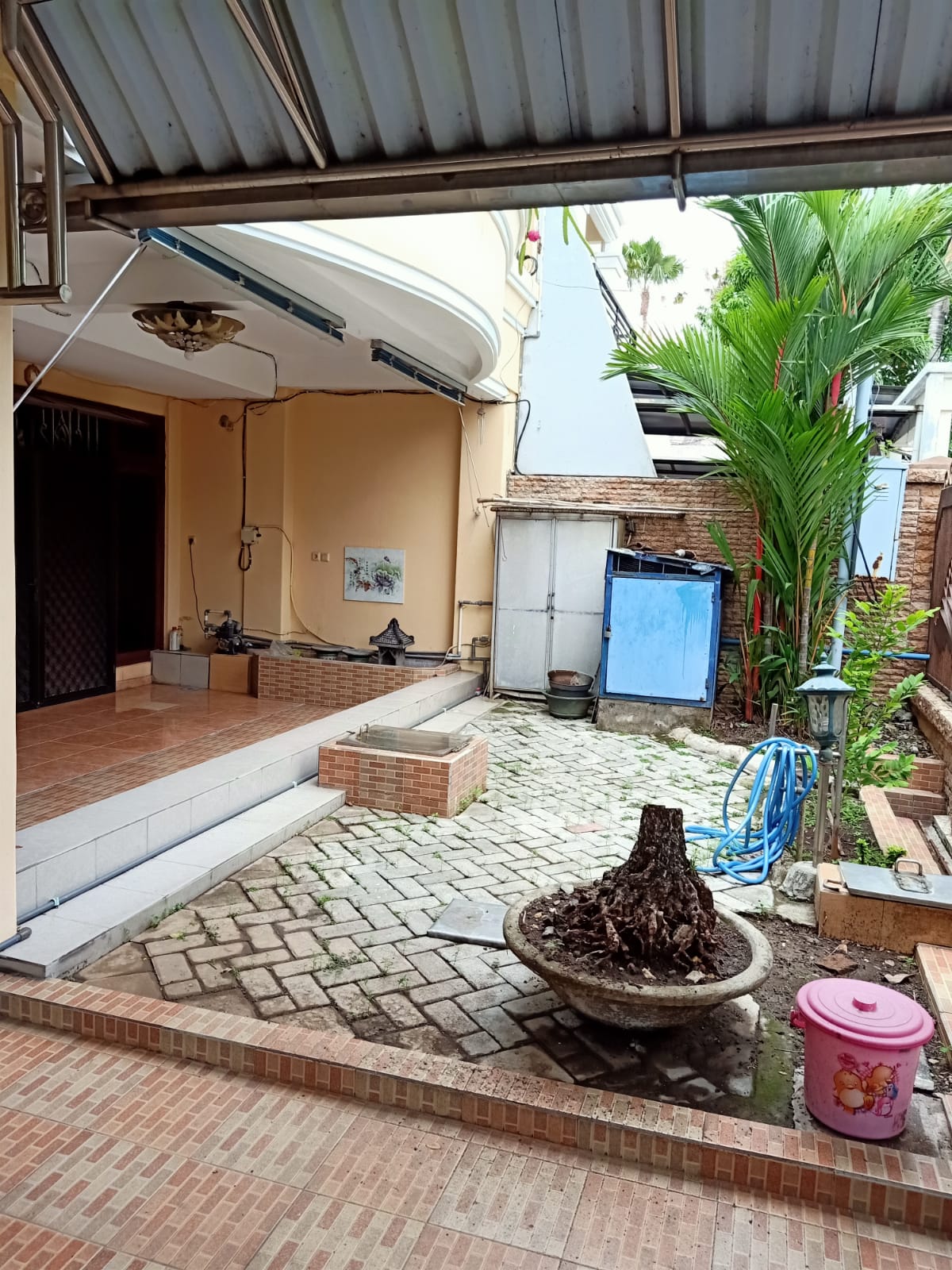 Dijual Rumah Bagus Strategis di Nginden Intan Barat Surabaya Timur - Thumbnail 4