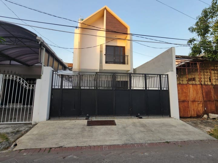 Dijual Rumah Baru di Simpang Darmo Permai Utara Surabaya Barat - Image 1