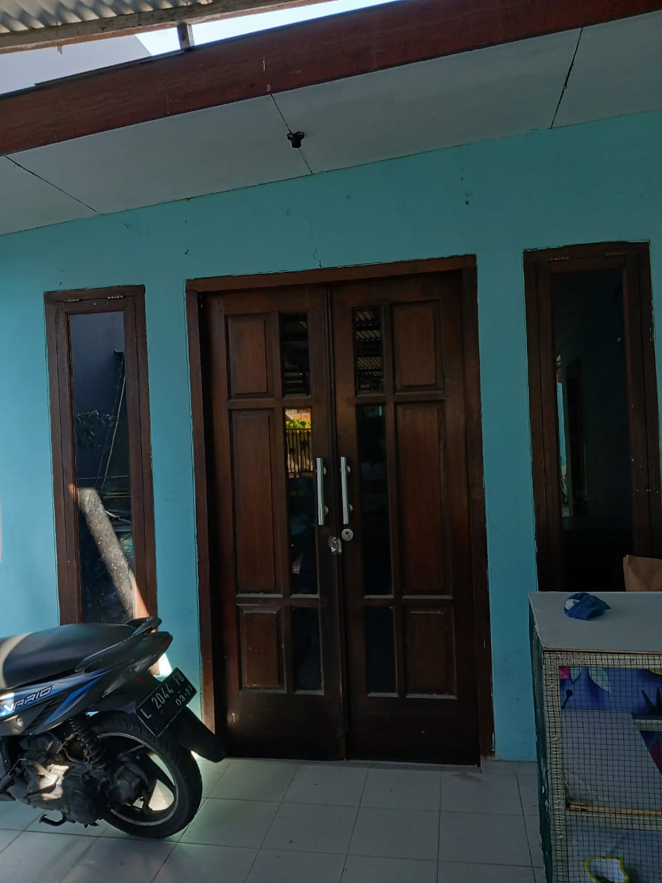 Dijual Rumah Strategis Nginden Kota di Wilayah Surabaya Timur - Image 1