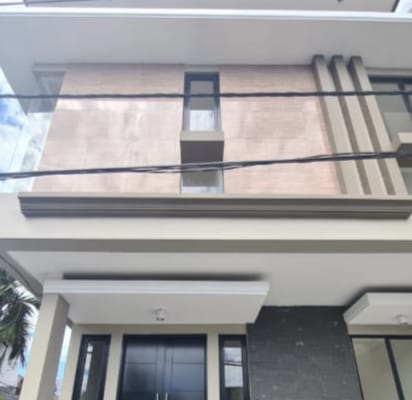 Dijual Rumah Baru Gress Strategis di Wilayah Surabaya Timur - Image 1