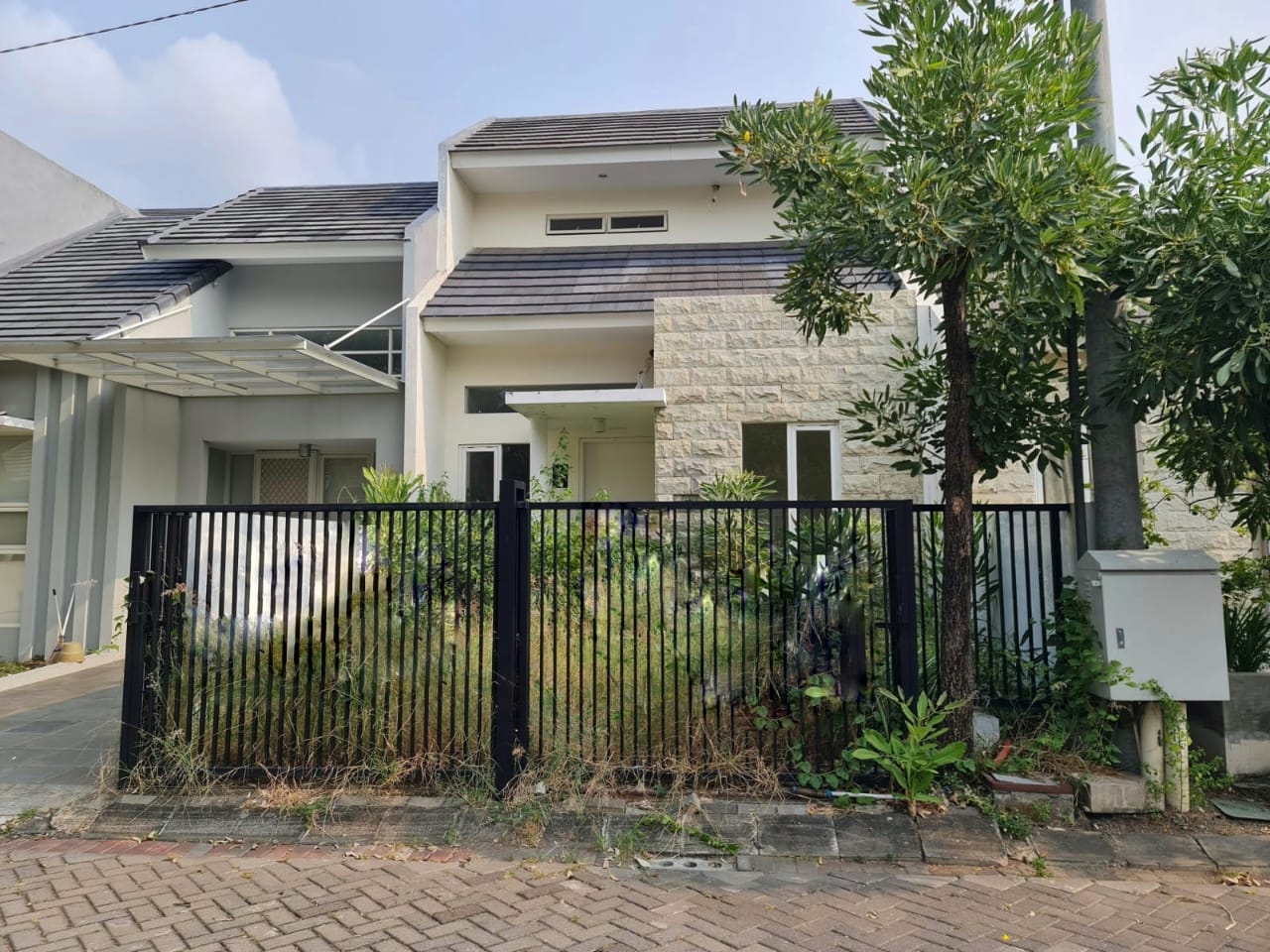 Dijual Rumah Nyaman di Bukit Palma Citraland Surabaya Barat - Image 1
