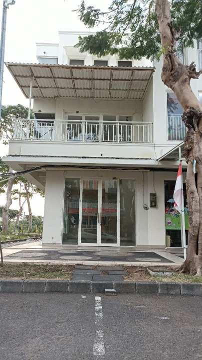 Dijual Ruko Tiga Lantai di Pakuwon City San Antonio Surabaya Timur - Image 1