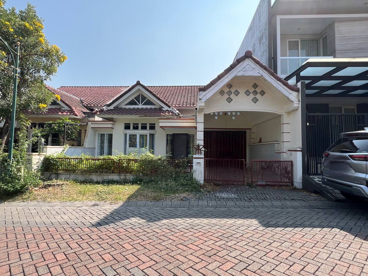 Dijual Rumah Lokasi Strategis di International Village Citraland Surabaya Barat - Image 1