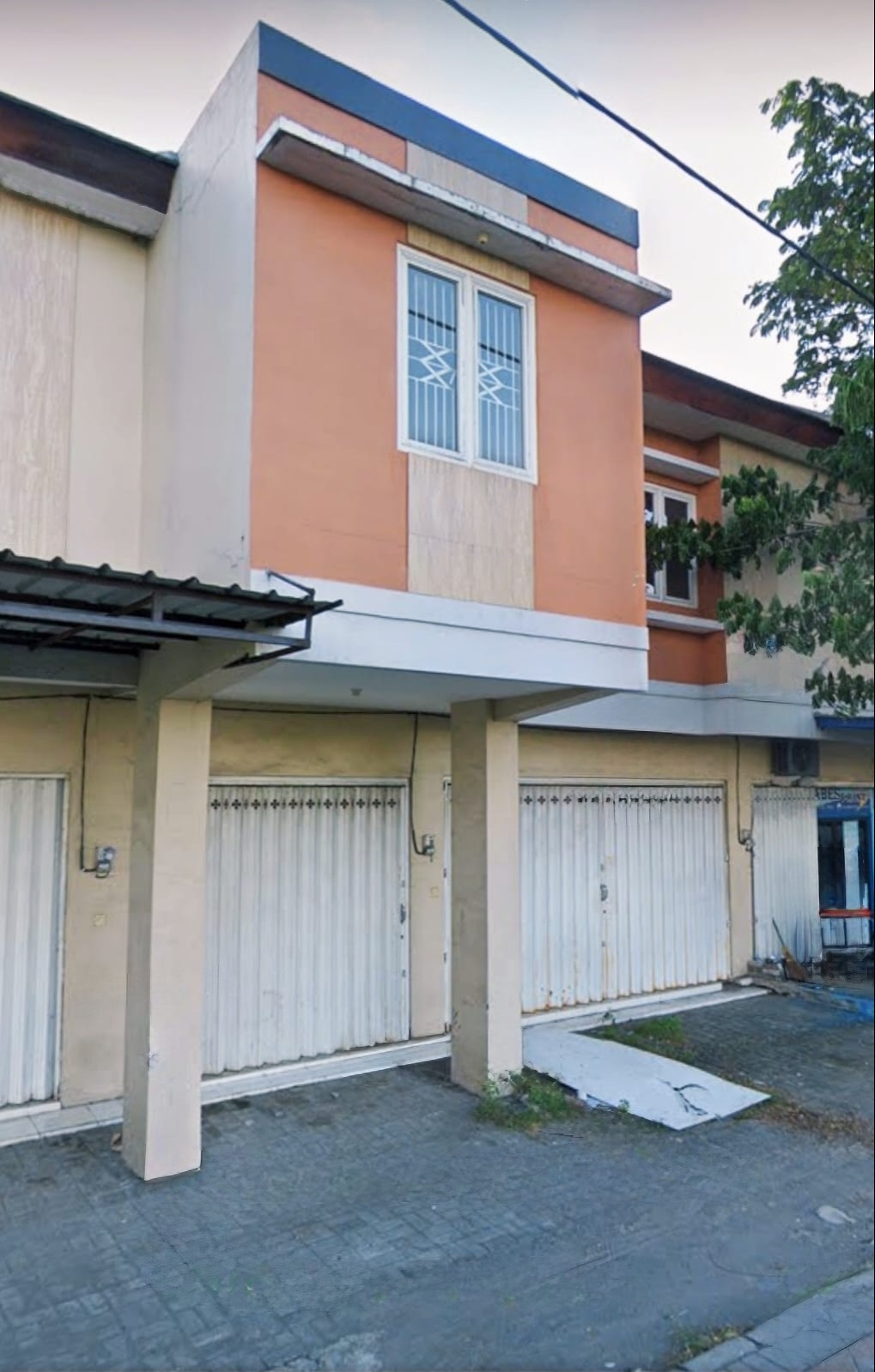 Dijual Ruko Strategis Raya Gunung Anyar Sawah Surabaya Timur - Image 1