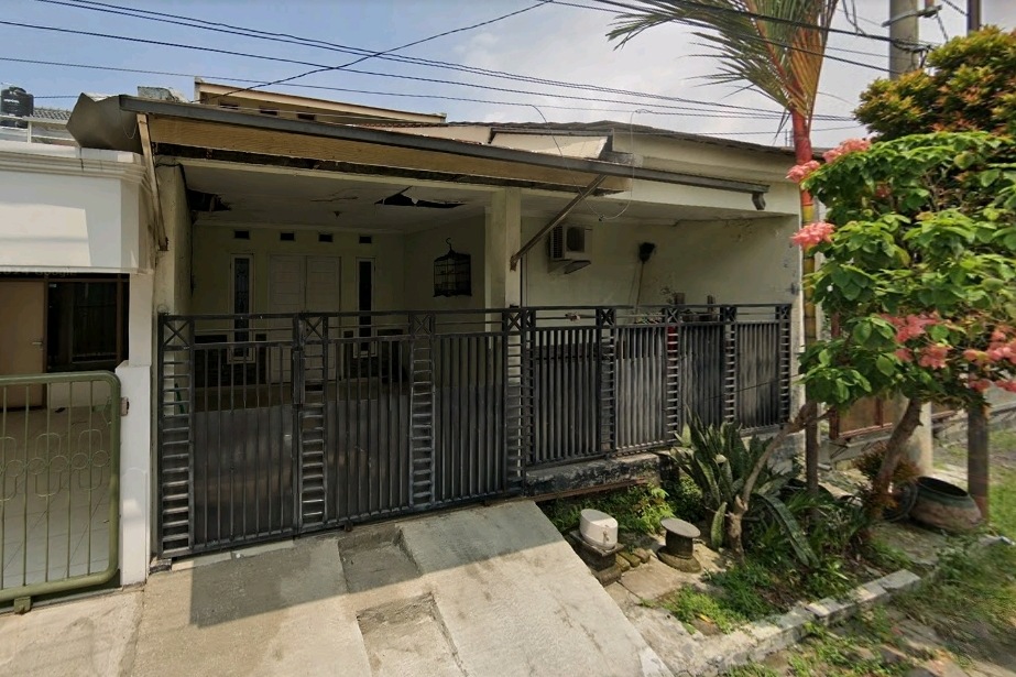 Disewakan Rumah di Pondok Benowo Indah Surabaya Barat - Image 1