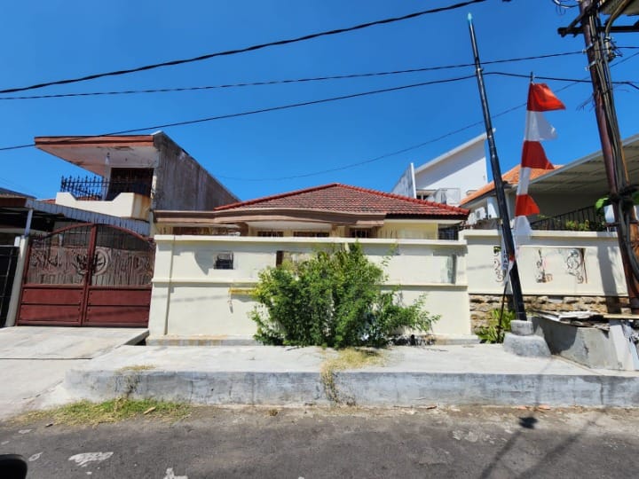 Dijual Rumah Siap Huni di Kencanasari Timur Surabaya Barat - Image 1