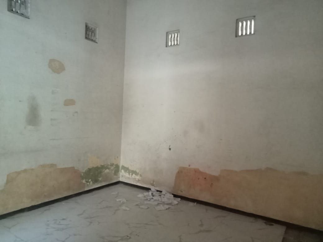 Dijual Rumah Strategis di Wilayah Ciliwung Diponegoro Surabaya Pusat - Thumbnail 3