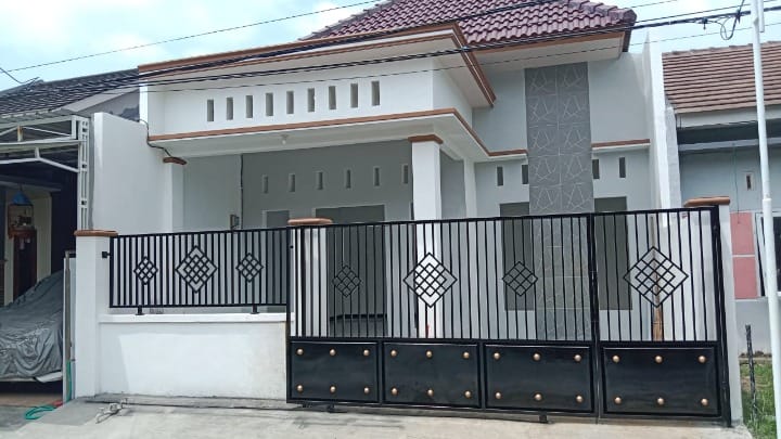 Dijual Rumah Bagus Murah Green Prambangan Resident di Wilayah Gresik - Image 1