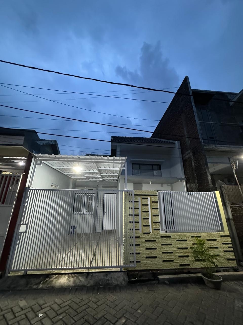 Dijual Rumah Strategis di Gayungan Residence Surabaya Selatan - Image 1